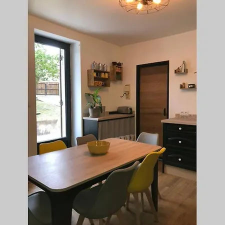 Holiday home Au Lilas Rose Maison Entre Campagne Et Village Belves