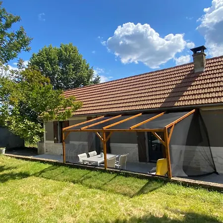Au Lilas Rose Maison Entre Campagne Et Village Holiday home